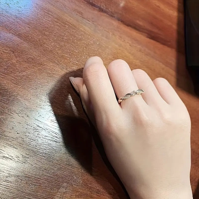 Verdrehter Eleganzring | Gemeinsam gegen Brustkrebs