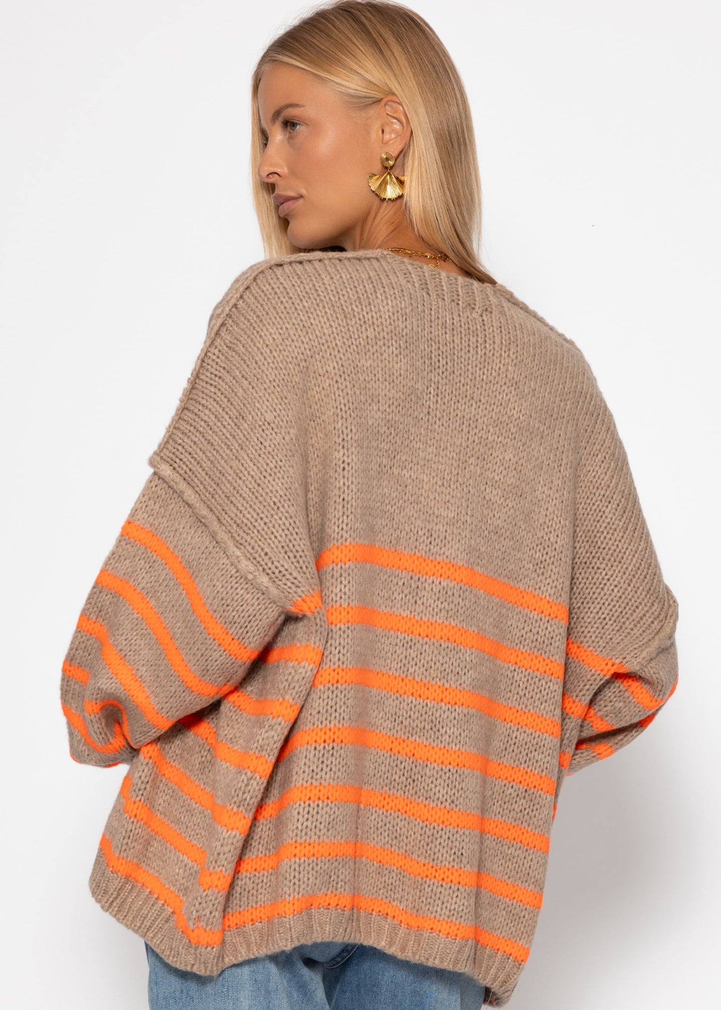 Lorena™ – Strickjacke mit auffälligen Streifen