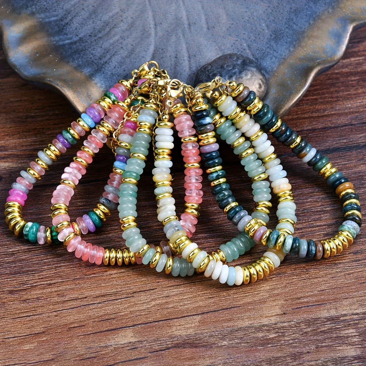 Buntes Hope-Armband | Gemeinsam gegen Brustkrebs