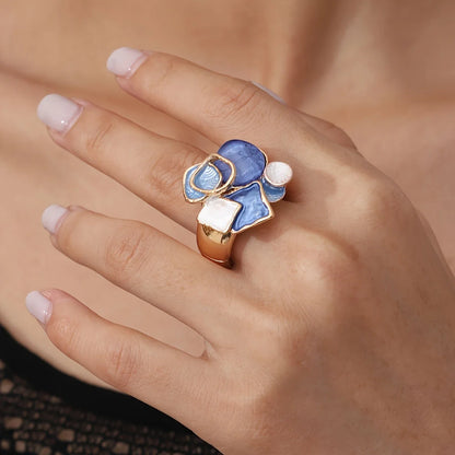 Glanzender Ring mit abstrakten Vorbildern | Gemeinsam gegen Diabetes