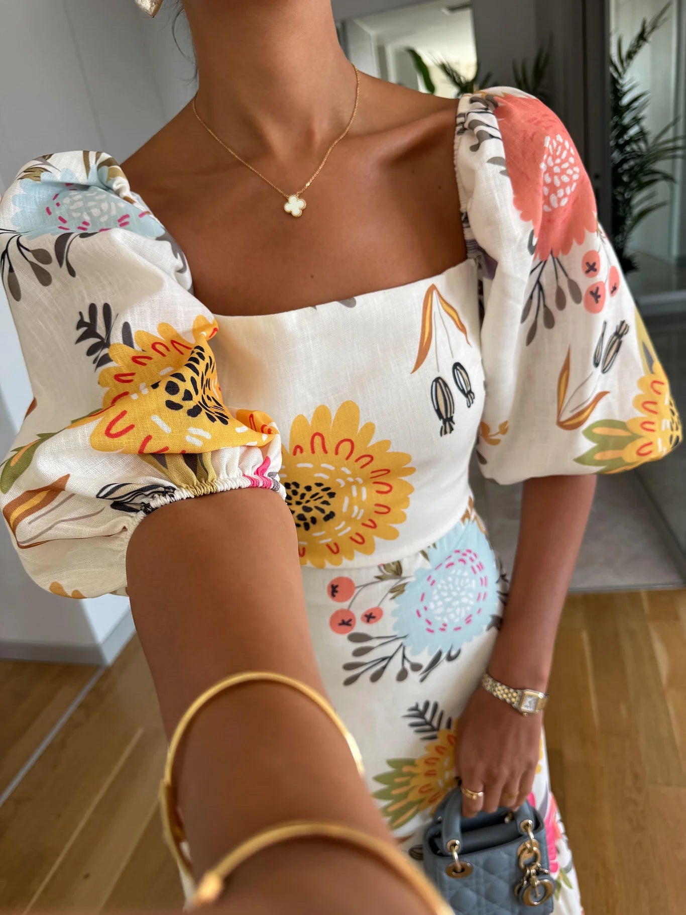 Solaria™ – Midi-Kleid mit Puffärmeln und Blumenmuster