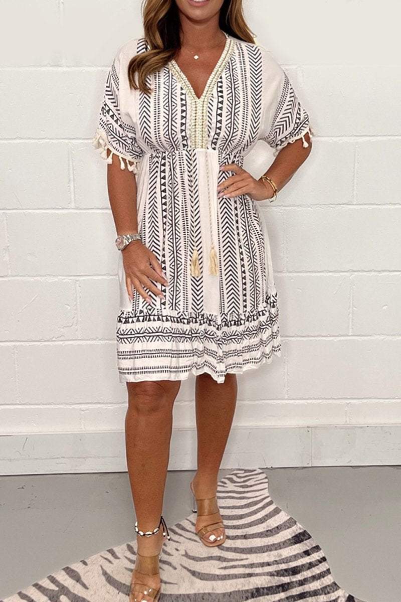Betinna™ - Freizeitkleid mit V-Ausschnitt und Druck