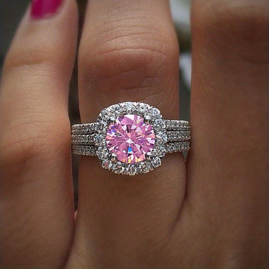 Glanzvoller Diamant Ring | Gemeinsam gegen Brustkrebs